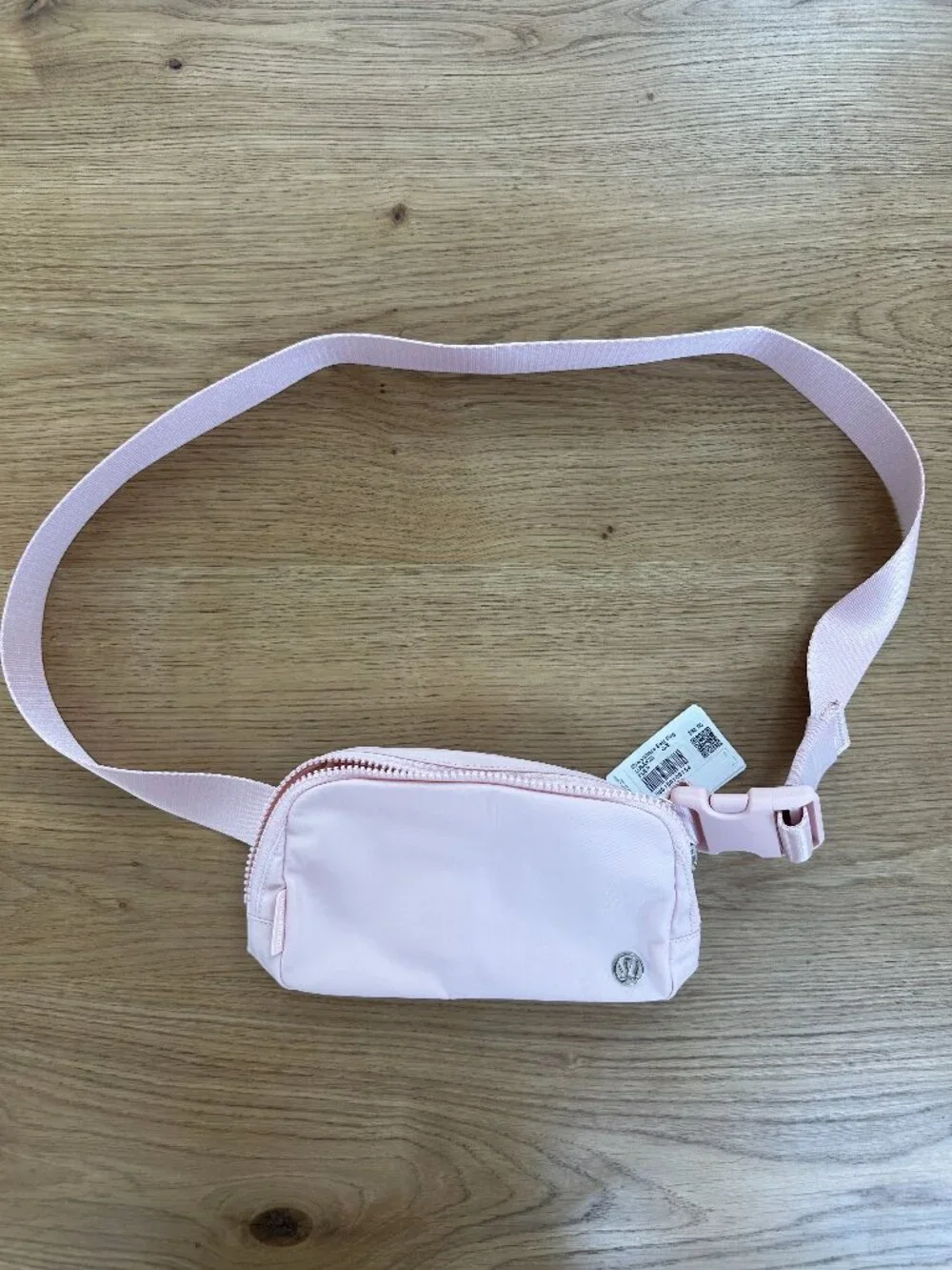Lululemon Everywhere Belt Bag in Flush Pink NWT